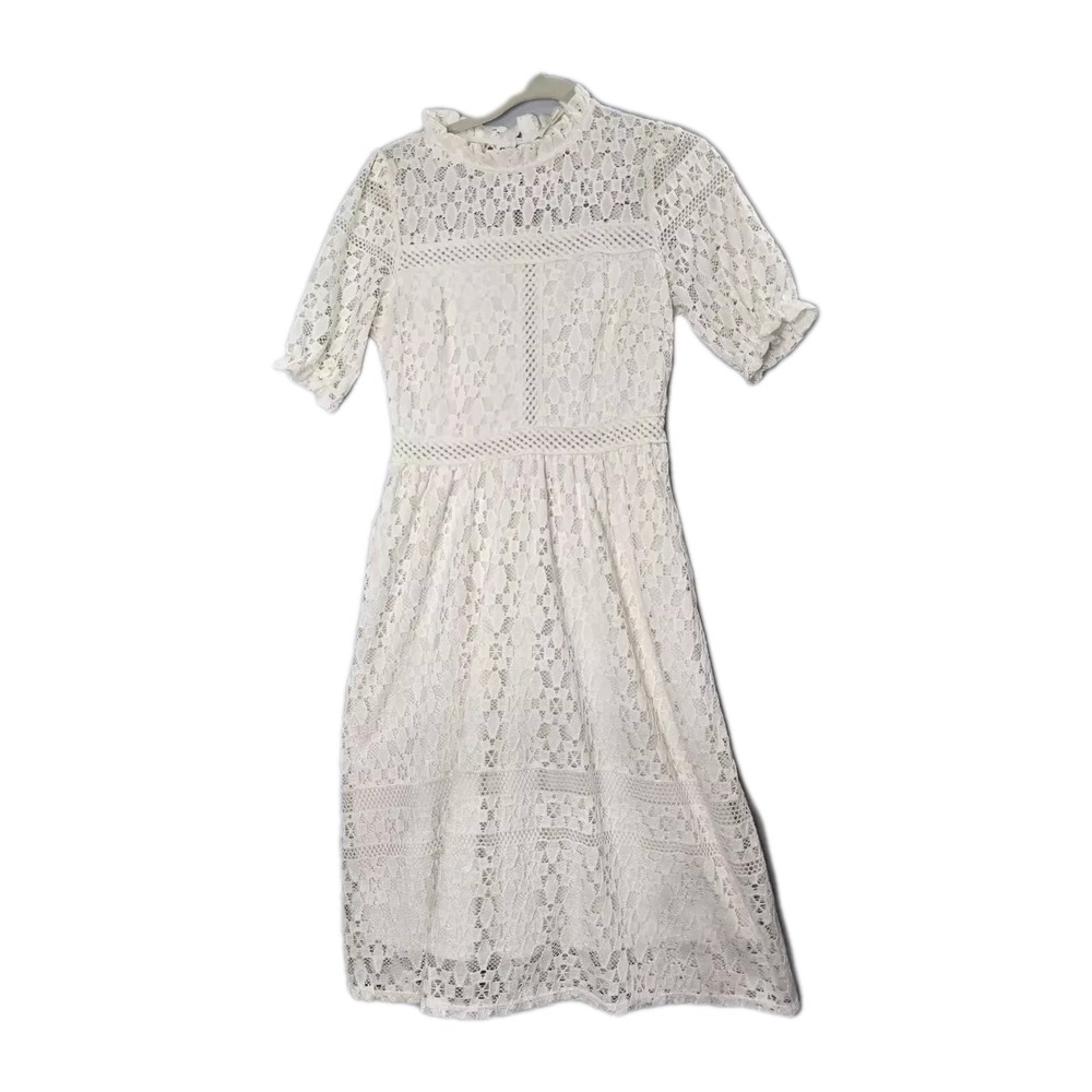 MONTEAU Los Angeles Short Sleeve Cream Lace Dress Small